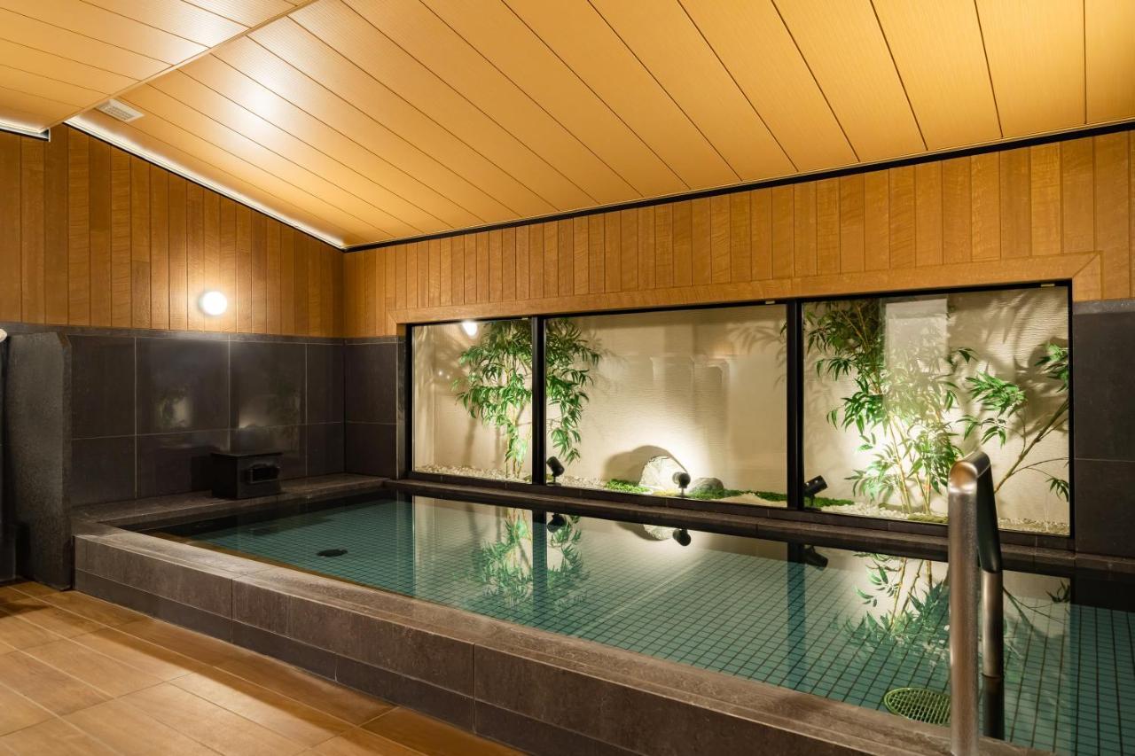 Shuranza Hotel 3*